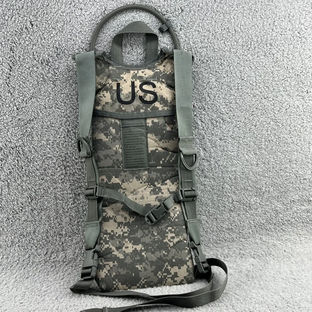 US Army Molle II Hydration System Carrier Water Military Digital Camo Backpack‎